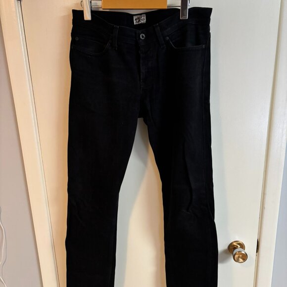Naked & Famous Solid Black Selvedge (Weird Guy) – Size 32 Fit smaller - Picture 1 of 16